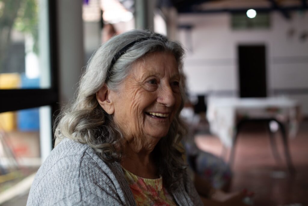 Gedicht voor een vrouw van 90 jaar: inspiratie en voorbeelden